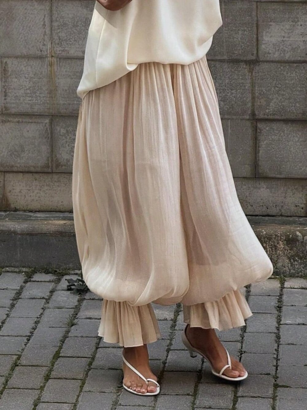 Beige Elegant Women's Balloon Long Pants with Bubble Pleated Wide Leg Harem - Picture 6 of 7